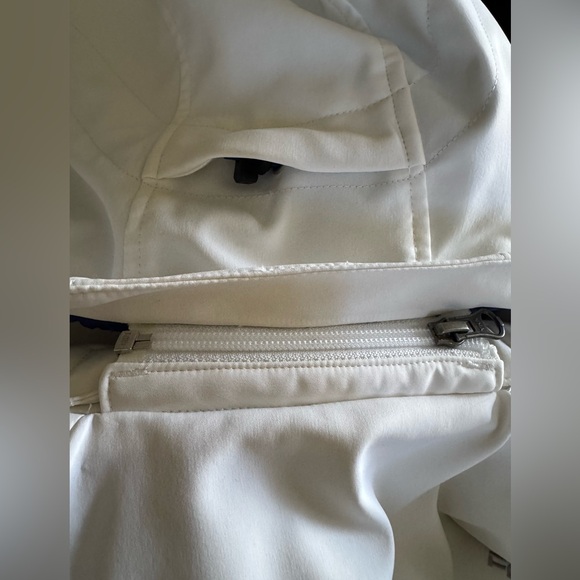 The North Face Women's Apex Elevation Primaloft Snow White Ski Jacket - Picture 6 of 8